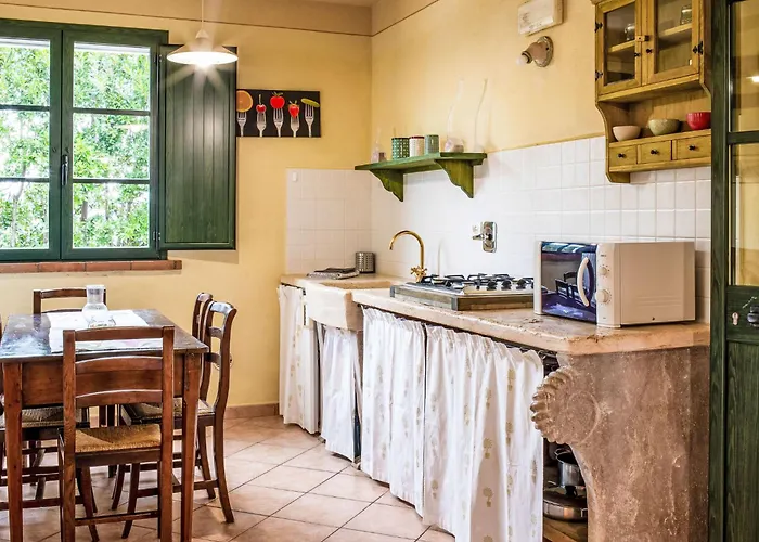 Le Debbiare-6 By Interhome